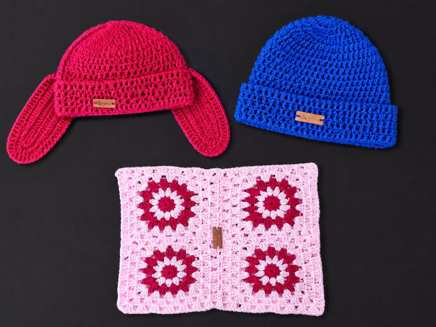 Cozy Mittens Set